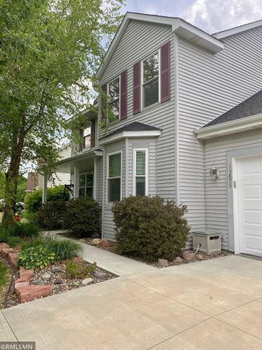 13875 Flagstaff Ave, Saint Paul, MN 55124-5055
