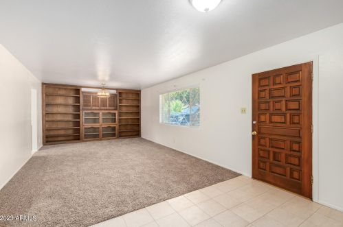 7055 Moreland St, Scottsdale, AZ 85257-3317