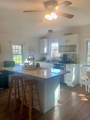 52 Mill Ln, Cohasset MA  02025-1520 exterior