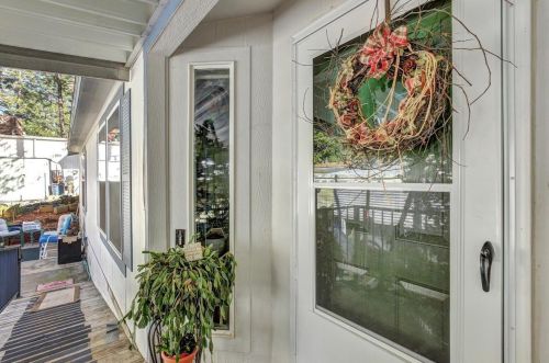 10 Wendy Cir, Grass Valley CA  95945-7037 exterior