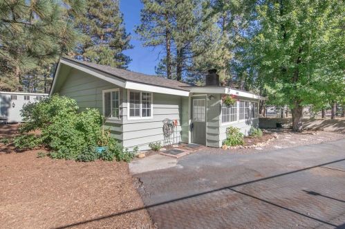 1000 Michael Ave, Big Bear City, CA 92314-9453