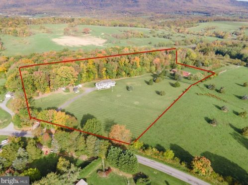 941 Copp Rd, Strasburg VA  22657-3427 exterior