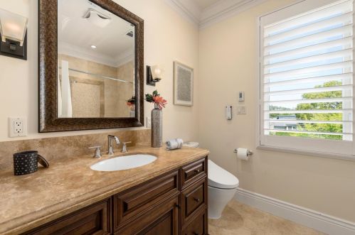 503 Upton St, Redwood City CA  94062-2941 exterior