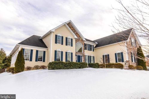 16 Hudson Way, Boothwyn, PA 19060-1407