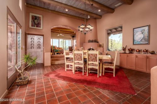 357 Bristlecone Pne Rd, Sedona AZ 86336-4366 exterior