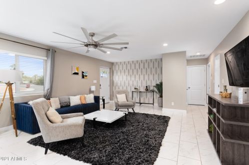 2025 66th St, Scottsdale AZ  85257-2543 exterior