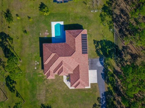 6975 42nd St, Palm City, FL 34990-5318