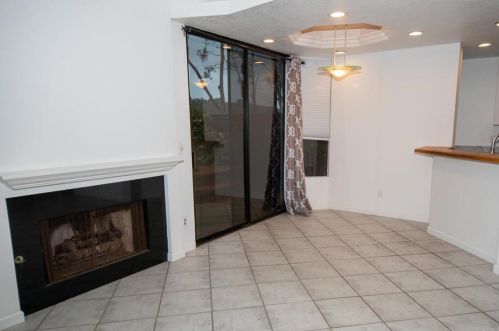 6319 Caminito Del Pastel, San Diego CA  92111-6825 exterior