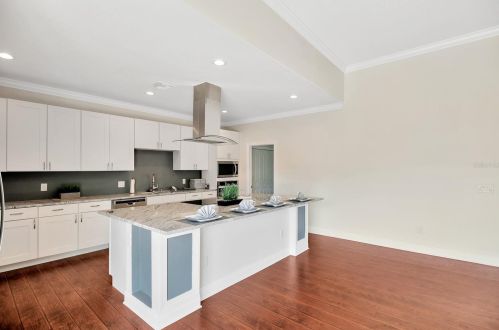 1040 Pointe Alexis Dr, Tarpon Springs FL  34689-7119 exterior