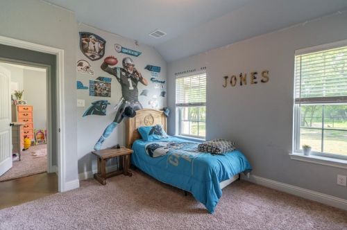 7602 Gussie Nell Davis Dr, Greenville TX  75402-4783 exterior