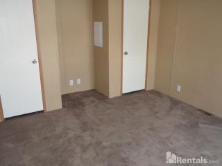 3804 Cedar Knoll Cir, Waterloo IA  50701-9471 exterior