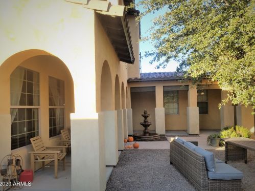 8622 22 St, Phoenix AZ 85016-2704 exterior