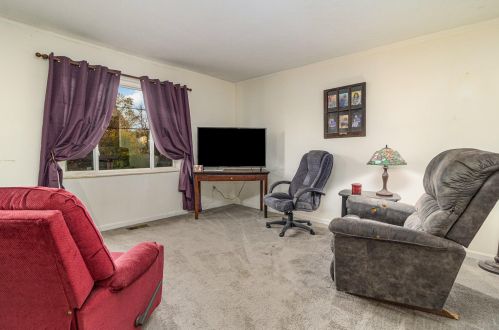6642 Highridge Ave, Florence KY  41042-1319 exterior