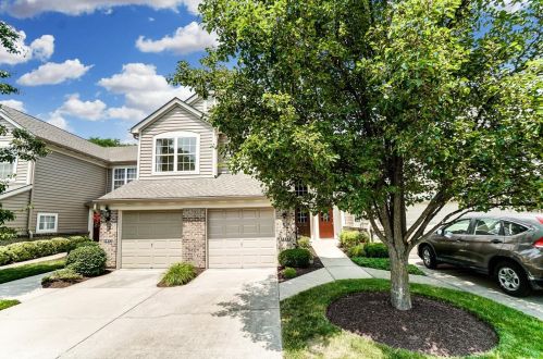 5850 Stonebridge Cir, Milford, OH 45150-2692