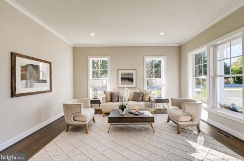 506 West St, Falls Church VA  22046-2846 exterior