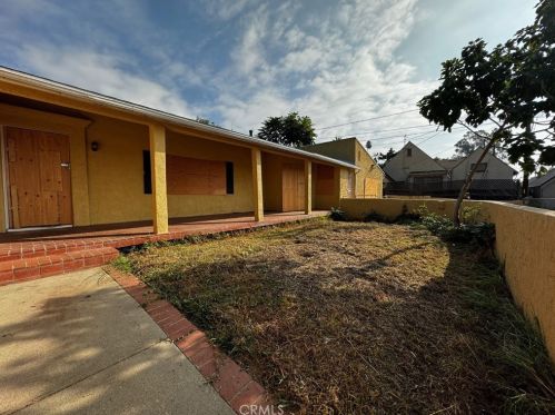 2528 Catherine Rd, Altadena CA  91001-2305 exterior