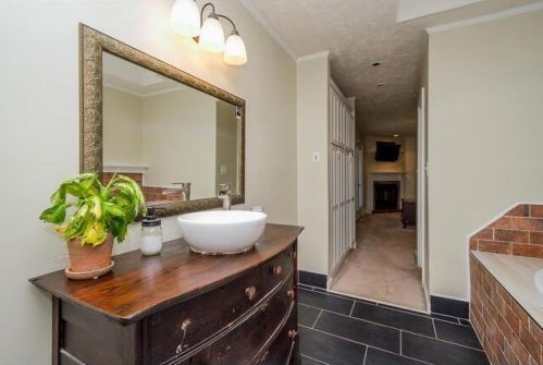 2016 Warren Ct, North Augusta SC  29860-8004 exterior