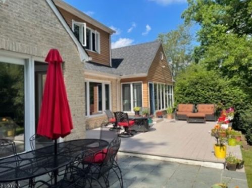 44 Ferguson Rd, Warren NJ  07059-6908 exterior