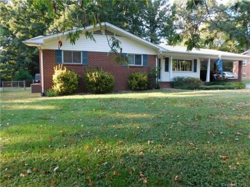 306 Elwood St, Kannapolis, NC 28081-5910