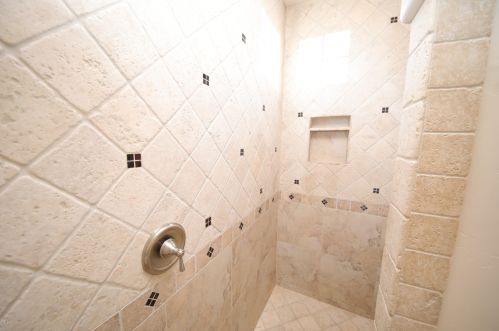 5021 Circula De Hacienda, Lake Havasu City AZ  86406-4485 exterior