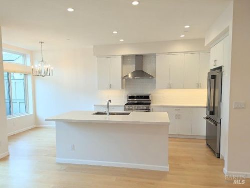 4560 Kilarney Cir, Santa Rosa CA  95403-0109 exterior