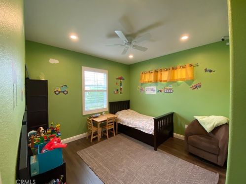 34 Juneberry, Irvine CA  92606-4503 exterior