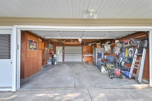1519 Bruce Ln, Green Bay, WI 54313-5607