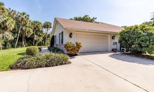 4365 9th Ln, Vero Beach, FL 32966-2808
