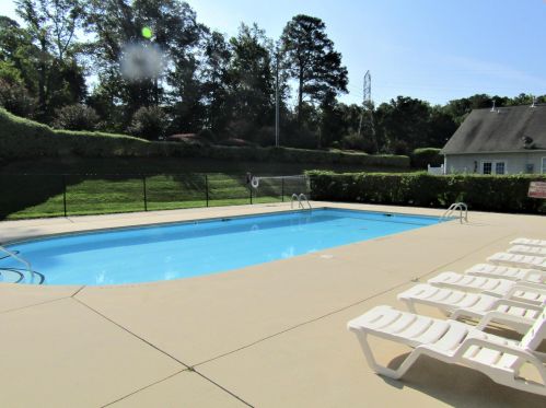 401 Meridian Xing, Sanford NC  27330-6955 exterior