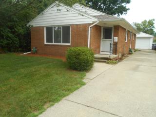 3337 Thelma Dr, Toledo, OH 43613-1050