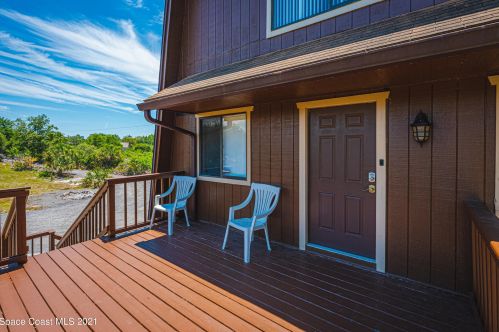 1410 Carpenter Rd, Titusville, FL 32796-1137