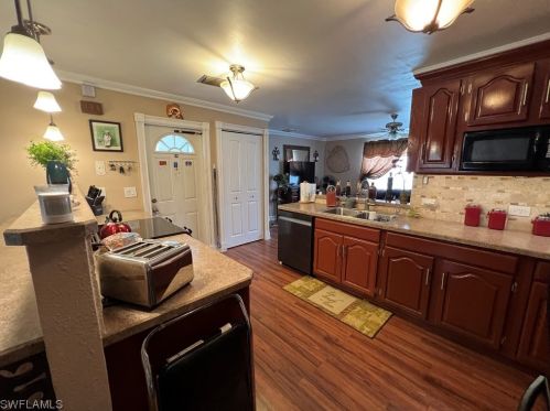 912 James Ave, Lehigh Acres FL 33936-3345 exterior