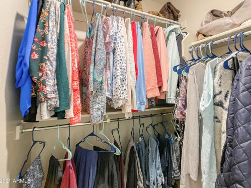 3919 79th Dr, Phoenix AZ  85043 exterior