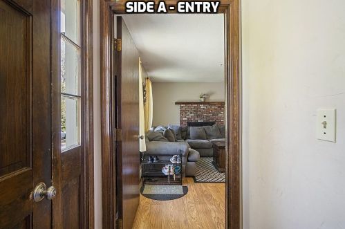 117 Brady Ave, Salem, NH 03079-4023