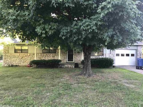 12 Rolling Meadows Dr, Harrison, AR 72601-1951