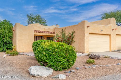 12052 Claim Jumper Sq, Tucson, AZ 85749-9200