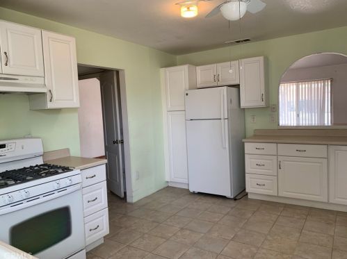 2534 Poplar St, San Bernardino CA  92410-1937 exterior