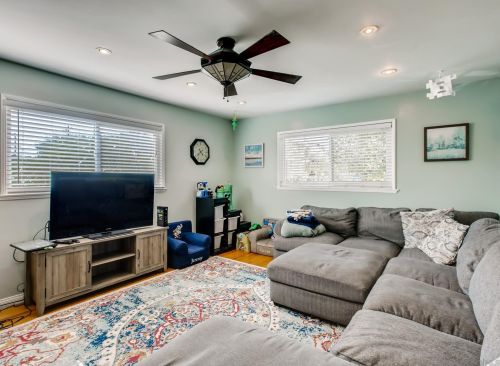 3835 Martha St, San Diego, CA 92117-1818