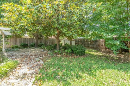 3404 Spring Meadow Ln, Lewisville TX  75028-1226 exterior