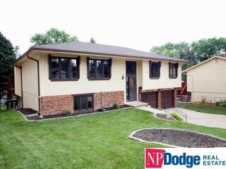 9636 Boyd Cir, Omaha, NE 68134-3869