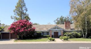 16 Toyon Dr, Woodland, CA 95695-5339