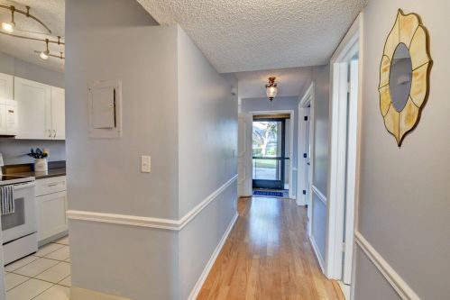 13631 Via Aurora, Delray Beach, FL 33484-1661
