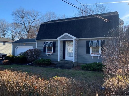 574 Stevens St, Bristol, CT 06010-2587