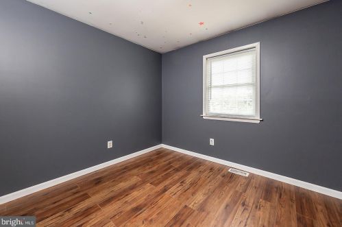 105 Harvest Rd, Swedesboro NJ  08085-1426 exterior