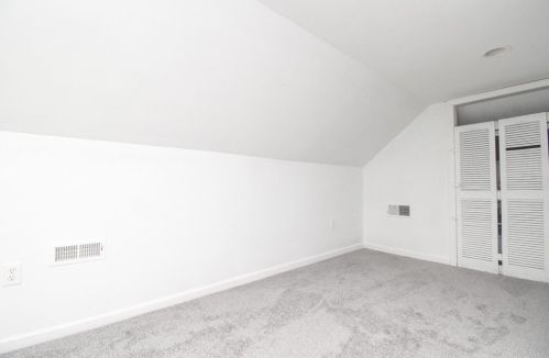 105 Lyons St, Springfield MA  01151-1610 exterior