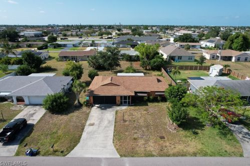 322 47th St, Cape Coral, FL 33914-5980