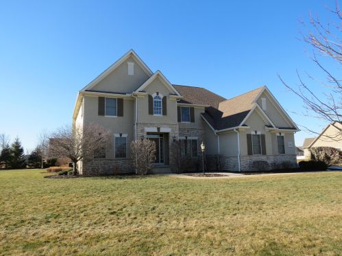 705 Meadow Ridge Way, Marysville, OH 43040-8119
