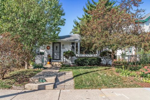 5116 Nokomis Ave, Minneapolis, MN 55417-1453