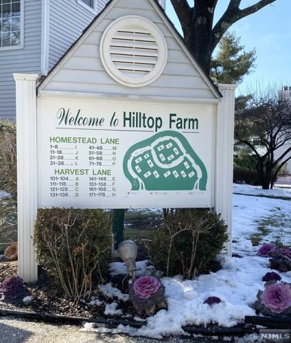 124 Harvest Ln, Lincoln Park NJ  07035-2045 exterior