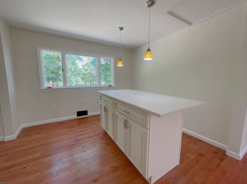 14 Maple St, Lincoln Park NJ  07035-2414 exterior